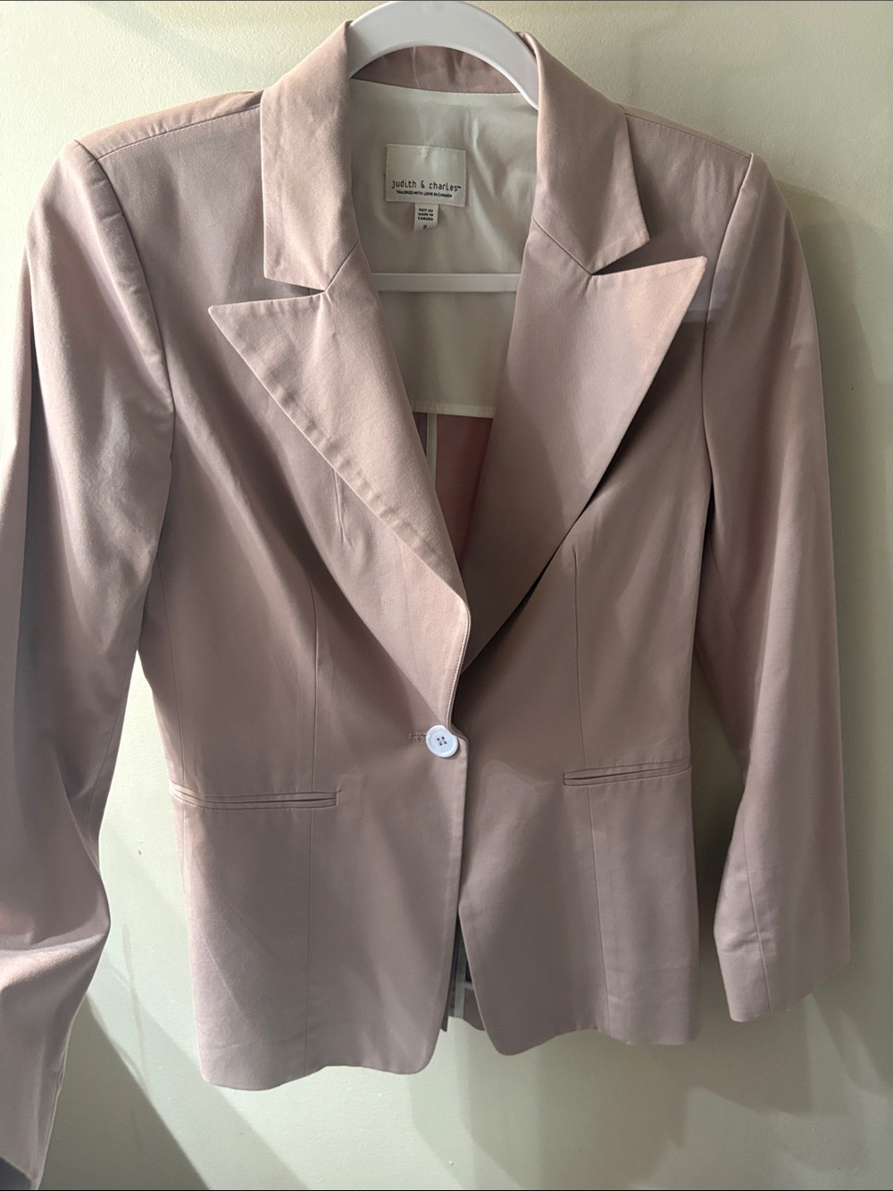 Judith & Charles Dusty Pink Single-Button Blazer π€